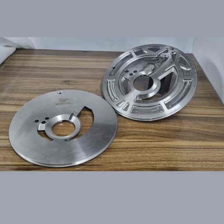 Pump plate